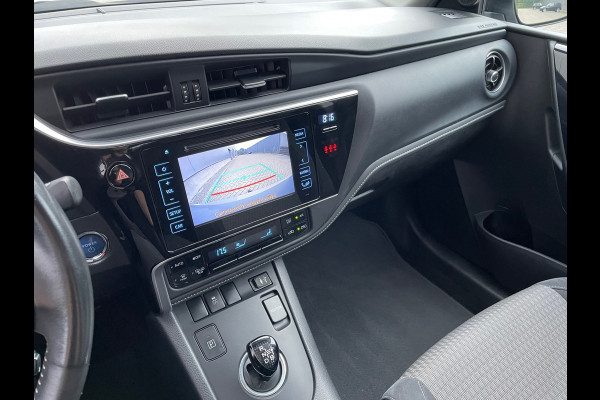 Toyota Auris 1.8 Hybrid Energy Plus / Navigatie / Trekhaak