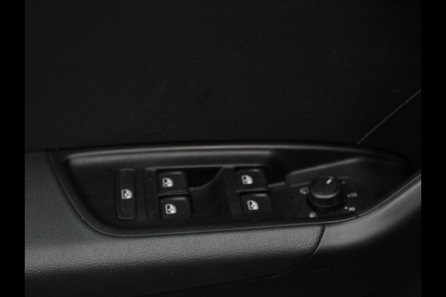 Audi A1 Sportback 30 TFSI 115pk Automaat (Navigatie/Blue tooth/Cruise control/LMV/PDC)
