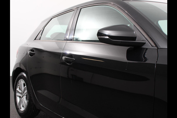 Audi A1 Sportback 30 TFSI 115pk Automaat (Navigatie/Blue tooth/Cruise control/LMV/PDC)