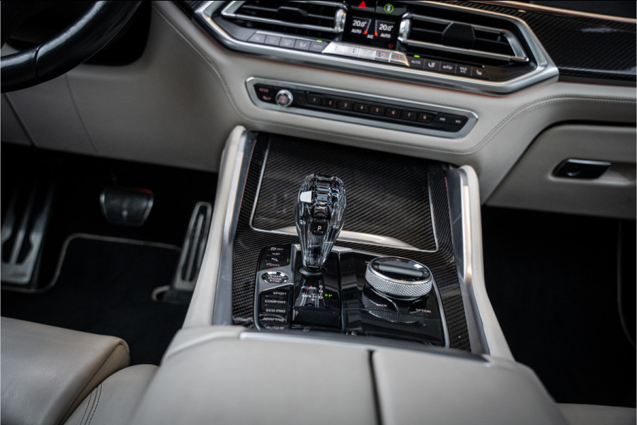 BMW X6 M50i High Executive - M Sport | Panorama | Laser | H&K | Elek. Trekhaak | Memory