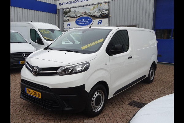 Toyota ProAce Worker 2.0 D-4D Live 140 PK 3 ZITS AIRCO NAVIGATIE GROOT