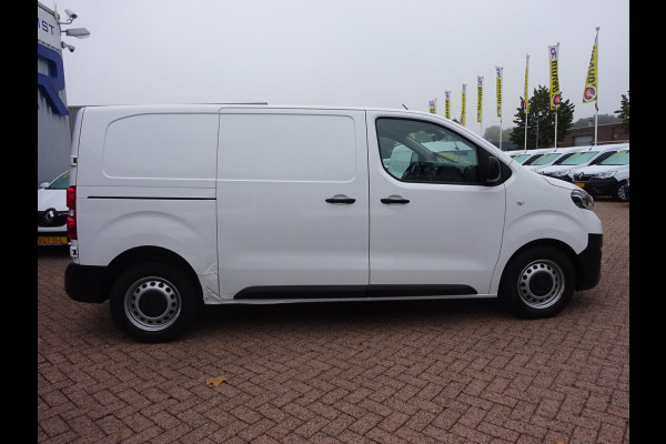 Toyota ProAce Worker 2.0 D-4D Live 140 PK 3 ZITS AIRCO NAVIGATIE GROOT