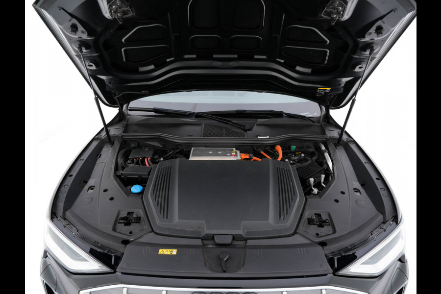 Audi e-tron Sportback 50 Quattro S-line Edition 71 kWh [ 3-Fase ] { SOH-100%} (INCL-BTW) *PANO | LEATHER-FABRIC | FULL-LED | ADAPTIVE-CRUISE | MEMORY-PACK | AIR-SUSPENSION | DIGI-COCKPIT | HEATED-SPORTSEATS | NAVI-FULLMAP | ECC | PDC | CRUISE | 20''ALU*