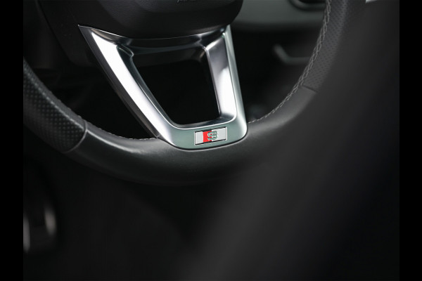 Audi A4 Avant 35 TFSI S edition Competition | S-SEATS | PANORAMADAK | ADAPTIVE CRUISE | STOELMASSAGE | VIRTUAL COCKPIT | KEYLESS | LED |