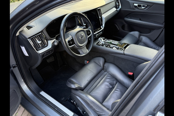 Volvo V60 2.0 T6 Twin Engine AWD Inscription | ACC | Panoramadak | Stoelverwarming | Apple Carplay | Camera
