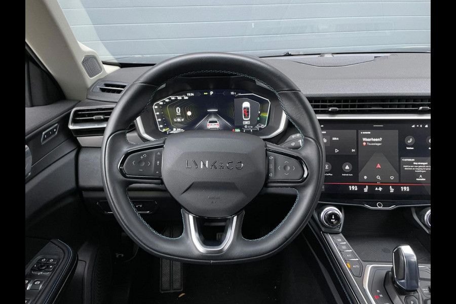 Lynk & Co RS Shadow Edition 01 1.5 262PK Pano 360 Camera Navi Adapt cruise 262PK Elekr. Achterklep Trekhaak