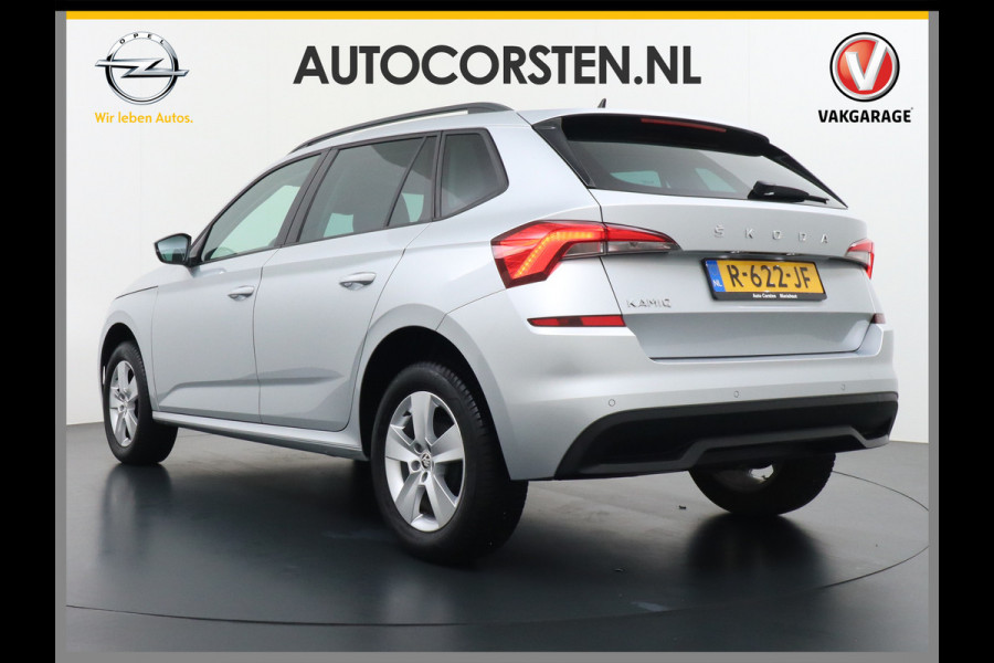 Škoda Kamiq T 111pk Smartlink Usb Pdc CruiseControl Ecc Dakrails Led Lane/Front-Assist Isofix Dab 4xElek.Ramen VerwarmdeSpiegels Aut.Verlichting VerstelbareStoelen/Stuur 16''LM NL-auto Hoge Instap Ambition 1.0 TSI