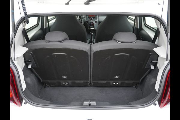 Peugeot 108 73pk 5drs 1.0 e-VTi Airco Bluetooth Isofix Led Usb Elek.Ramen Mistlampen Esp  Active DealerOnderhouden NL-auto € 23,- Wegenbelasting p/m