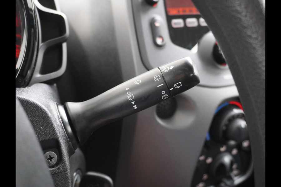 Peugeot 108 73pk 5drs 1.0 e-VTi Airco Bluetooth Isofix Led Usb Elek.Ramen Mistlampen Esp  Active DealerOnderhouden NL-auto € 23,- Wegenbelasting p/m