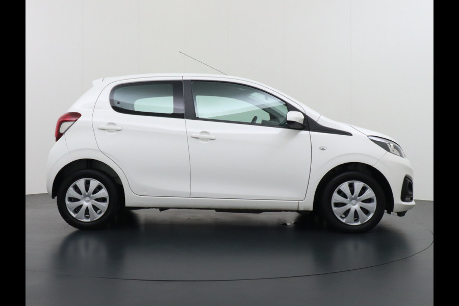 Peugeot 108 73pk 5drs 1.0 e-VTi Airco Bluetooth Isofix Led Usb Elek.Ramen Mistlampen Esp  Active DealerOnderhouden NL-auto € 23,- Wegenbelasting p/m