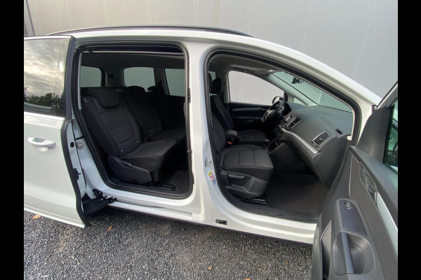 Volkswagen Sharan 1.4 TSI Comfortline Edition 7 PERS|DSG-Autom|Navigatie|PDC|Stoelverw