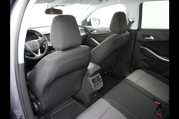 Opel Grandland X T131PK Aut. Trekhaak Apple Carplay Android Auto Airco Navi Pdc 120 Jaar Edition Regen-Lichtsensor DAB Lmv 17" Led Privacy Glas Origineel Nederlandse Auto Euro 6