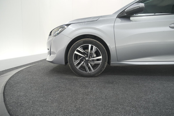 Peugeot 208 PureTech 100 Allure | Camera | Navigatie | Apple Carplay | Parkeersensoren