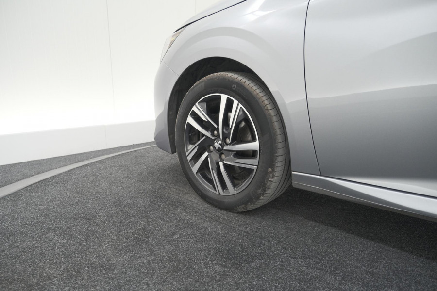 Peugeot 208 PureTech 100 Allure | Camera | Navigatie | Apple Carplay | Parkeersensoren