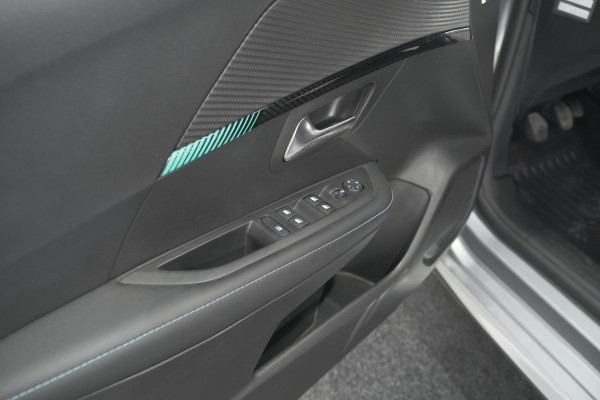 Peugeot 208 PureTech 100 Allure | Camera | Navigatie | Apple Carplay | Parkeersensoren