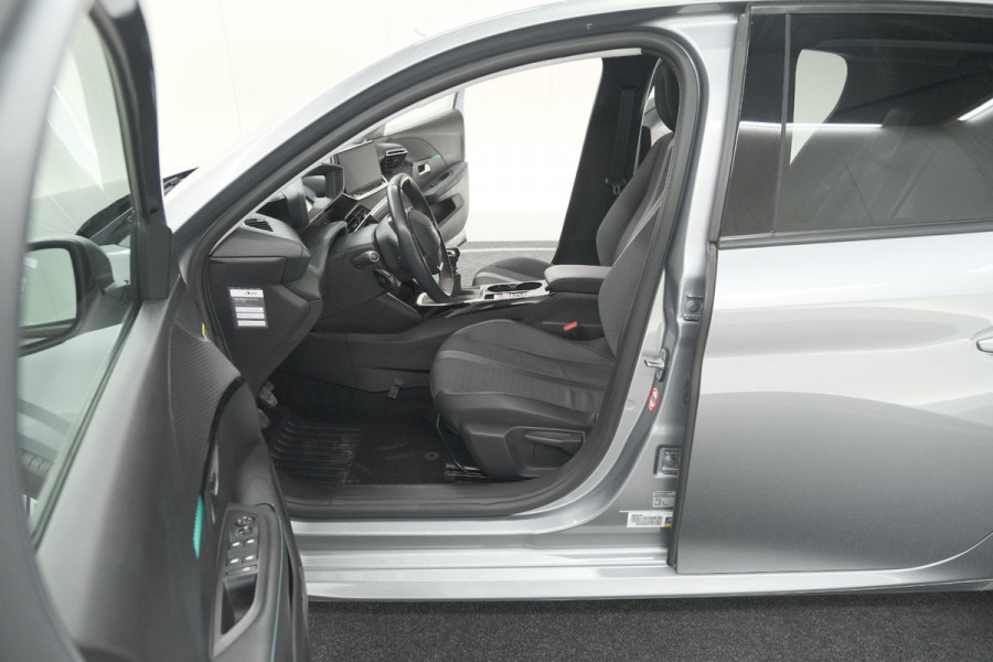 Peugeot 208 PureTech 100 Allure | Camera | Navigatie | Apple Carplay | Parkeersensoren