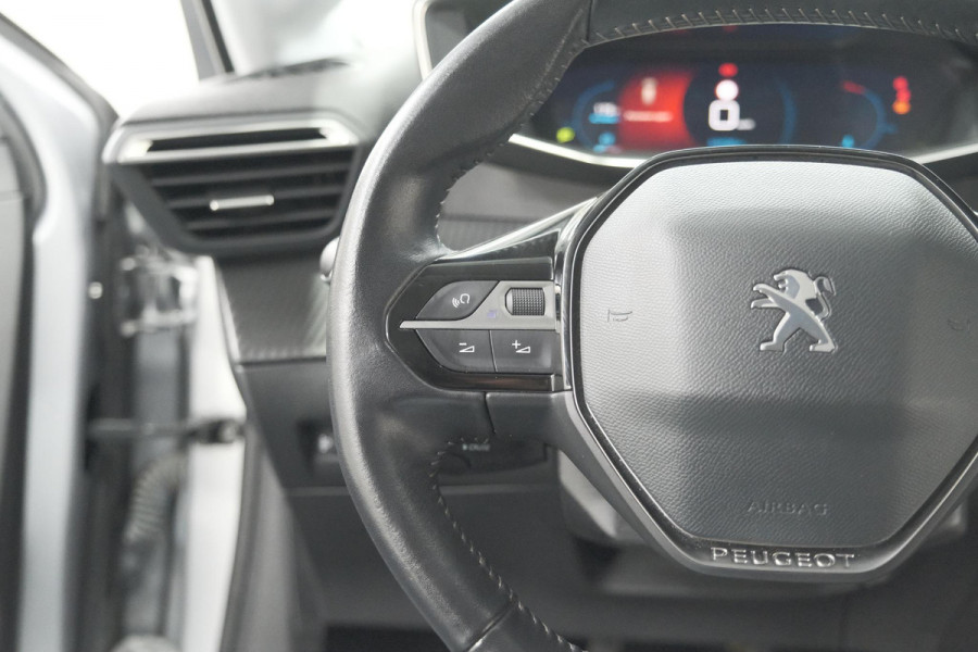 Peugeot 208 PureTech 100 Allure | Camera | Navigatie | Apple Carplay | Parkeersensoren