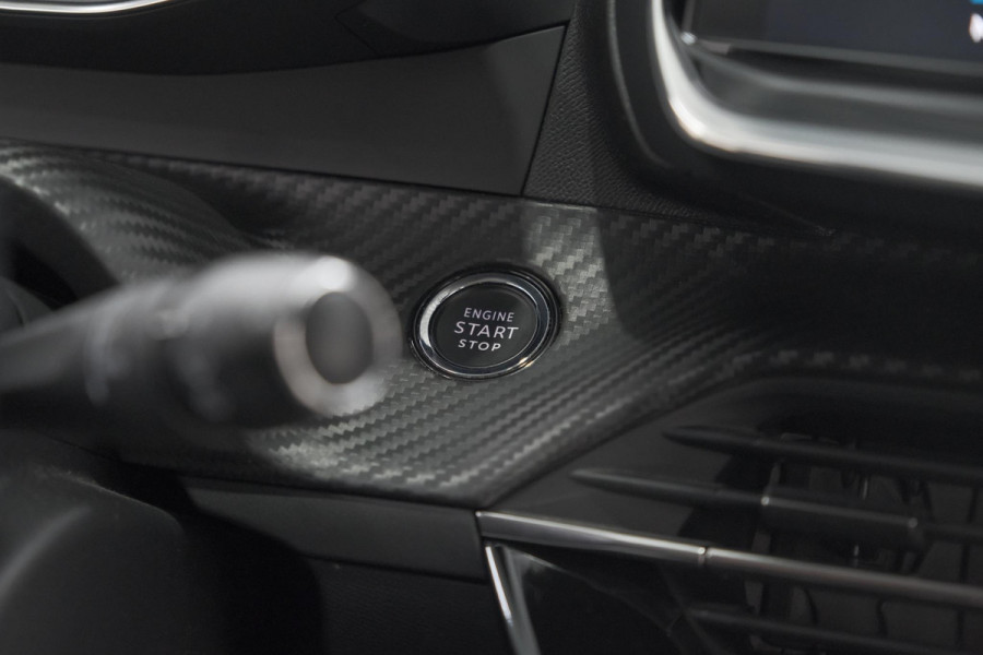 Peugeot 208 PureTech 100 Allure | Camera | Navigatie | Apple Carplay | Parkeersensoren