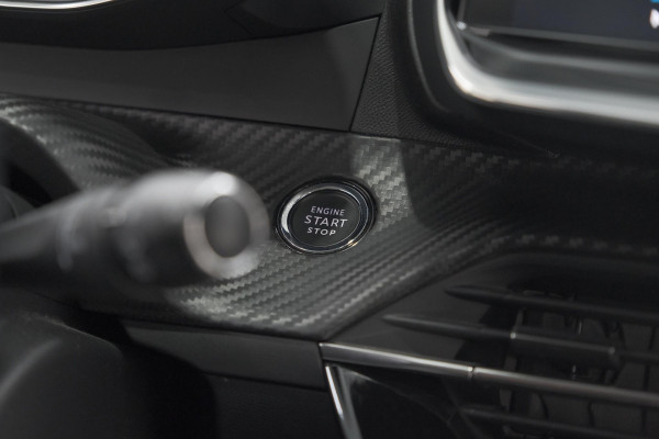 Peugeot 208 PureTech 100 Allure | Camera | Navigatie | Apple Carplay | Parkeersensoren