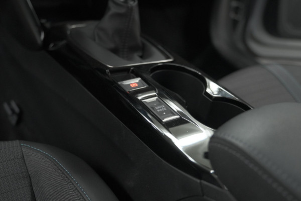 Peugeot 208 PureTech 100 Allure | Camera | Navigatie | Apple Carplay | Parkeersensoren