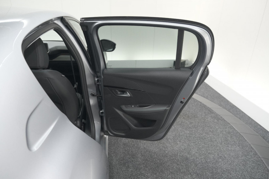 Peugeot 208 PureTech 100 Allure | Camera | Navigatie | Apple Carplay | Parkeersensoren