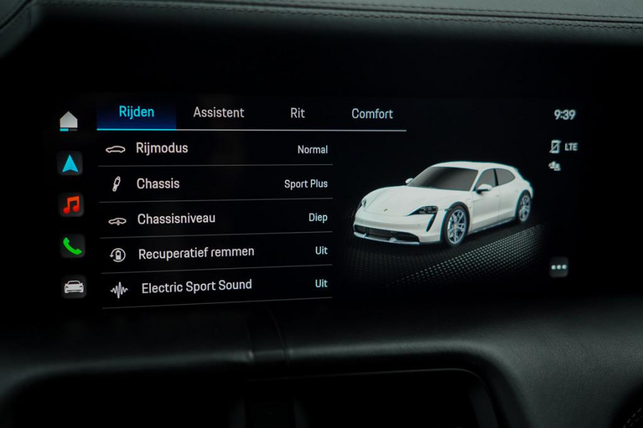 Porsche Taycan Cross Turismo 4 93 kWh / Dual Screen / Pano / Sportstoelen / Warmtepomp