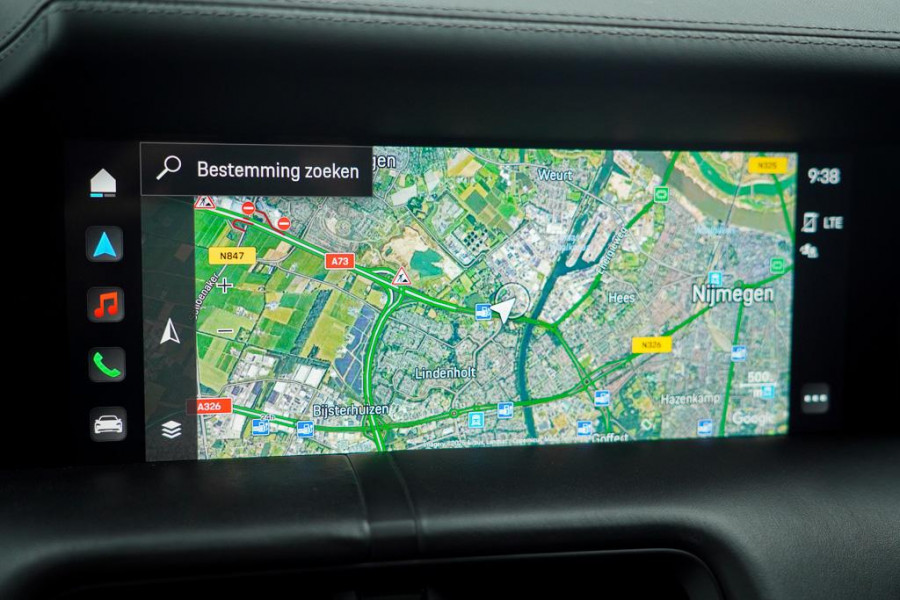 Porsche Taycan Cross Turismo 4 93 kWh / Dual Screen / Pano / Sportstoelen / Warmtepomp