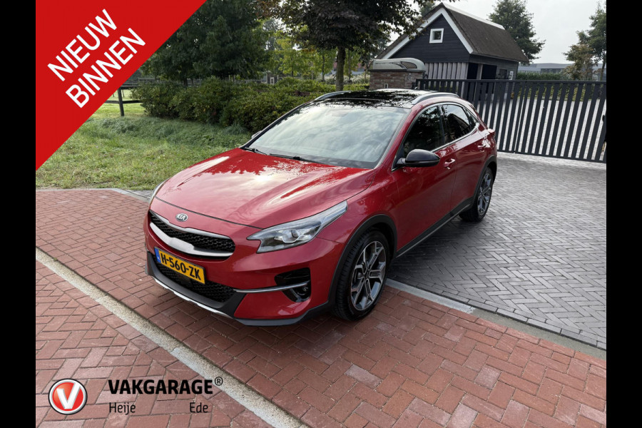 Kia Xceed 1.6 T-GDi DynamicPlusLine | 204 PK | Panoramadak | Trekhaak | Virtual cockpit | Dealer onderhouden |