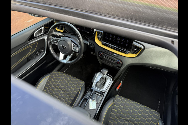 Kia Xceed 1.6 T-GDi DynamicPlusLine | 204 PK | Panoramadak | Trekhaak | Virtual cockpit | Dealer onderhouden |