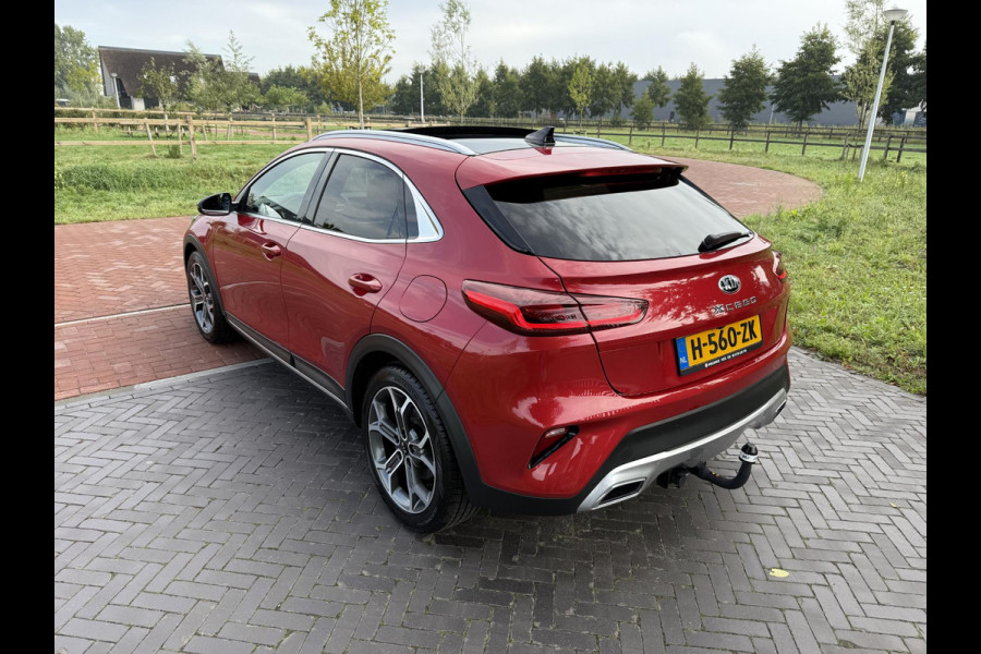 Kia Xceed 1.6 T-GDi DynamicPlusLine | 204 PK | Panoramadak | Trekhaak | Virtual cockpit | Dealer onderhouden |
