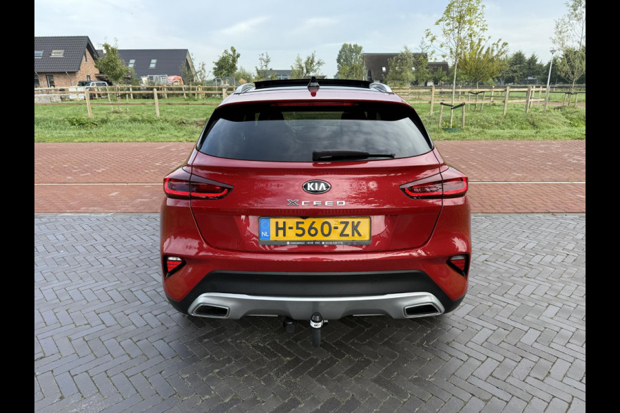 Kia Xceed 1.6 T-GDi DynamicPlusLine | 204 PK | Panoramadak | Trekhaak | Virtual cockpit | Dealer onderhouden |