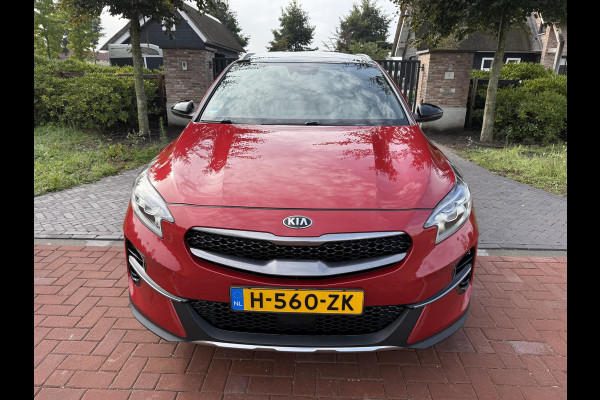 Kia Xceed 1.6 T-GDi DynamicPlusLine | 204 PK | Panoramadak | Trekhaak | Virtual cockpit | Dealer onderhouden |