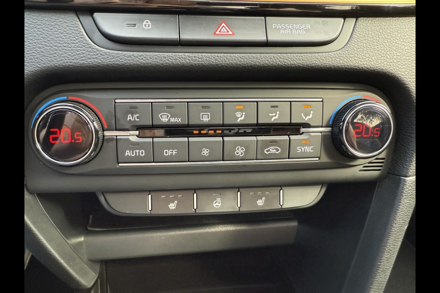 Kia Xceed 1.6 T-GDi DynamicPlusLine | 204 PK | Panoramadak | Trekhaak | Virtual cockpit | Dealer onderhouden |