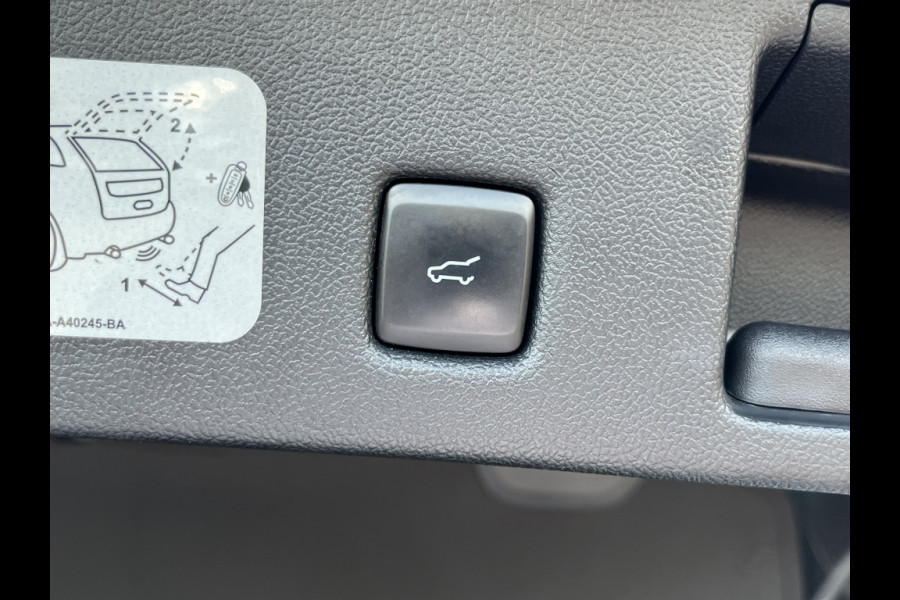 Ford Kuga 1.5 EcoB. ST-Line X TREKHAAK! DRIVERPACK! TECHPACK! WINTERPACK!