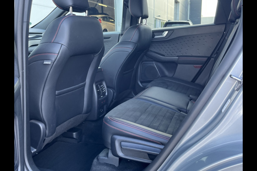 Ford Kuga 1.5 EcoB. ST-Line X TREKHAAK! DRIVERPACK! TECHPACK! WINTERPACK!