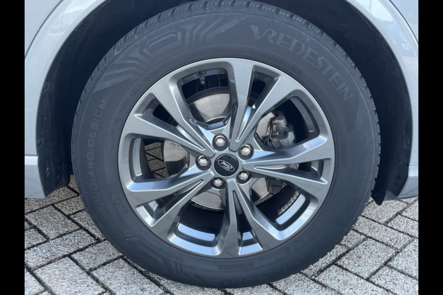 Ford Kuga 1.5 EcoB. ST-Line X TREKHAAK! DRIVERPACK! TECHPACK! WINTERPACK!