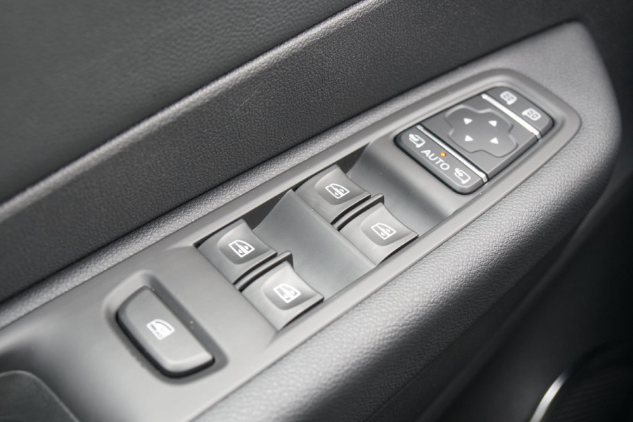 Renault Captur 0.9 TCe Intens + STOELVERWARMING / LED / PARKEERSENSOREN