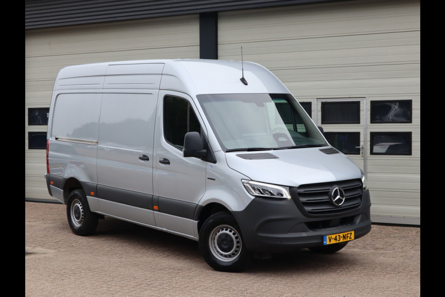 Mercedes-Benz eSprinter 314 - WLPT 181 km 56 kWh - RWD L2H2 - AC + DC Snelladen - New Model - WB 367 cm