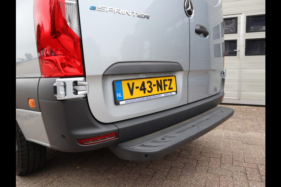 Mercedes-Benz eSprinter 314 - WLPT 181 km 56 kWh - RWD L2H2 - AC + DC Snelladen - New Model - WB 367 cm
