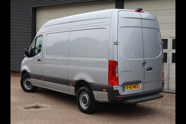 Mercedes-Benz eSprinter 314 - WLPT 181 km 56 kWh - RWD L2H2 - AC + DC Snelladen - New Model - WB 367 cm