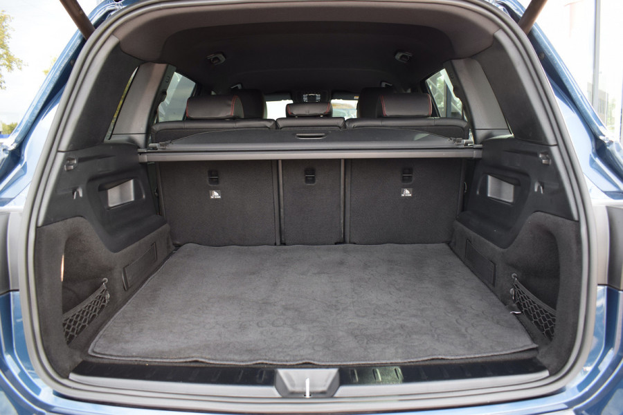 Mercedes-Benz Glb 200 Business Solution AMG | Leer/ Alcantara | Ambiant | Stoelverw. | Camera