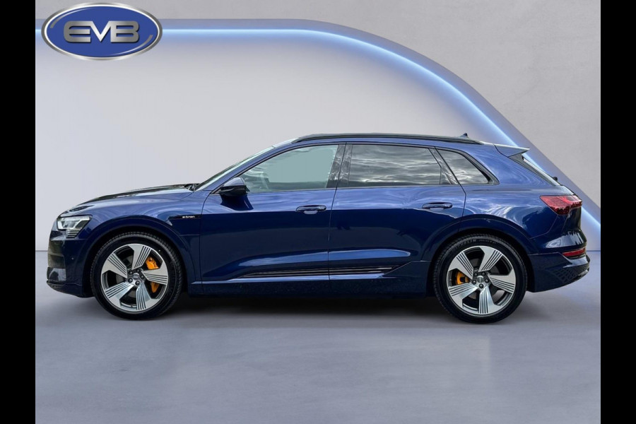Audi e-tron 50 quattro S edition 71 kWh, 2 X S-LINE, achteruitrijcamera, trekhaak, luchtvering, stoelverwarming