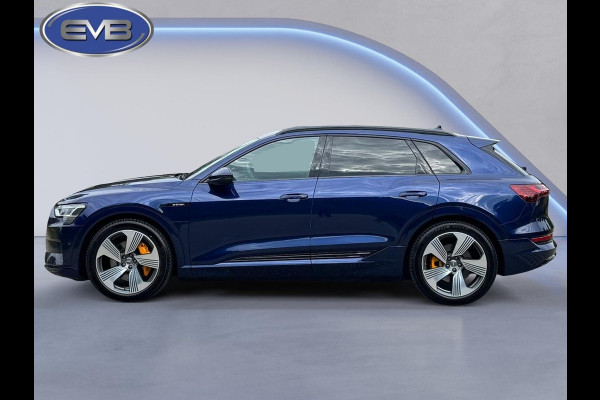 Audi e-tron 50 quattro S edition 71 kWh, 2 X S-LINE, achteruitrijcamera, trekhaak, luchtvering, stoelverwarming