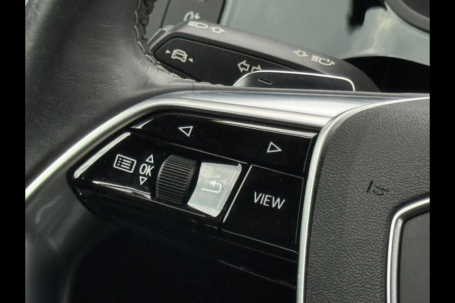 Audi e-tron 50 quattro S edition 71 kWh, 2 X S-LINE, achteruitrijcamera, trekhaak, luchtvering, stoelverwarming