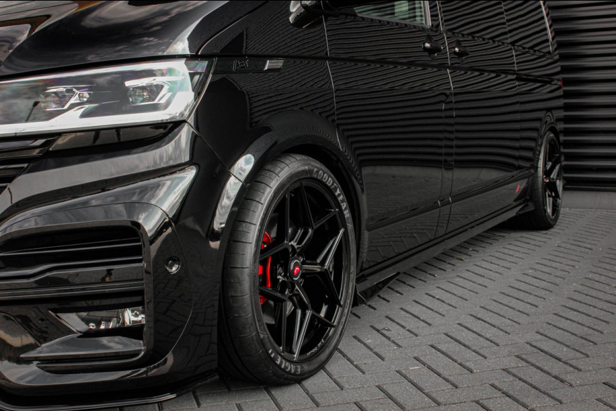 Volkswagen Transporter 2.0 TDI L2H1 30 DC CARAVELLE 204PK LEIGHTONVANS BODYKIT / FULL OPTIONS / LEDEREN BEKLEDING / APPLE CARPLAY
