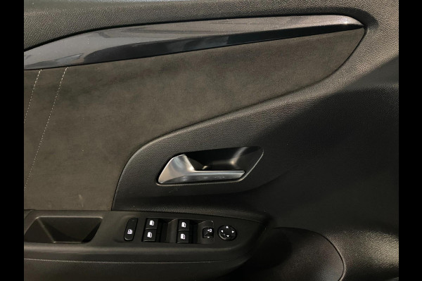 Opel Corsa 1.2 S Elegance Automaat ACC Carplay Virtual Laneassist Massagestoel Camera Navi Stoelverw Clima