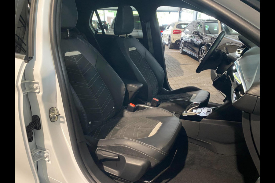Opel Corsa 1.2 S Elegance Automaat ACC Carplay Virtual Laneassist Massagestoel Camera Navi Stoelverw Clima