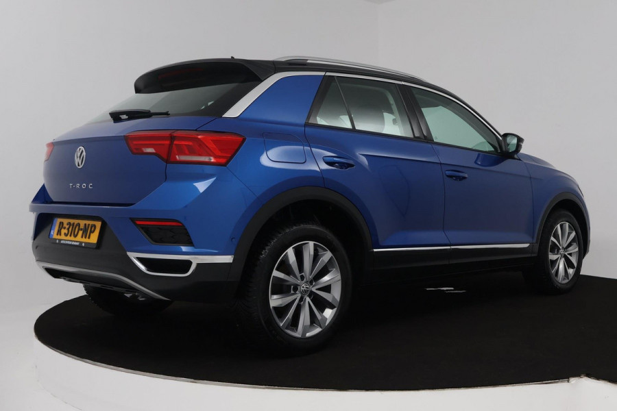 Volkswagen T-Roc 1.5 TSI Sport (NAVIGATIE, CLIMA, PARKEERSENSOREN, STOELVERWARMING, GOED ONDERHOUDEN)