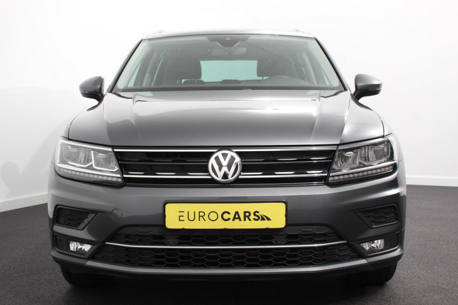Volkswagen Tiguan 1.5 TSI 150pk DSG Highline | Navigatie | Apple Carplay/Android Auto | Adaptive cruise control | Parkeersensoren | Camera | Park Assist | Lane Assist | Stoel- en stuurverwarming | Getinte ramen | Virtual Cockpit |  LED-verlichting voor
