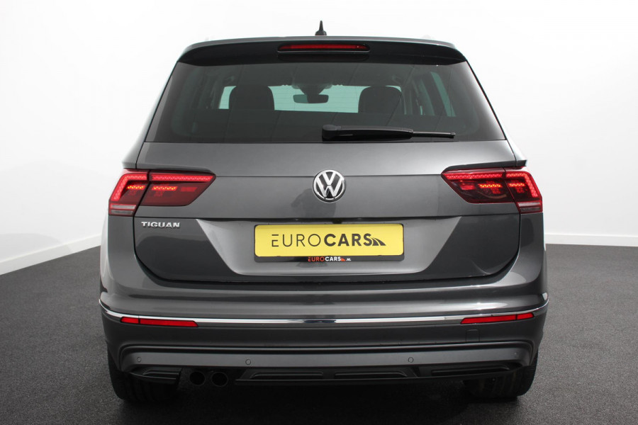 Volkswagen Tiguan 1.5 TSI 150pk DSG Highline | Navigatie | Apple Carplay/Android Auto | Adaptive cruise control | Parkeersensoren | Camera | Park Assist | Lane Assist | Stoel- en stuurverwarming | Getinte ramen | Virtual Cockpit |  LED-verlichting voor